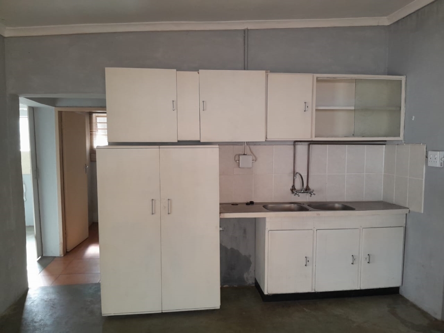 1 Bedroom Property for Sale in Oos Einde North West